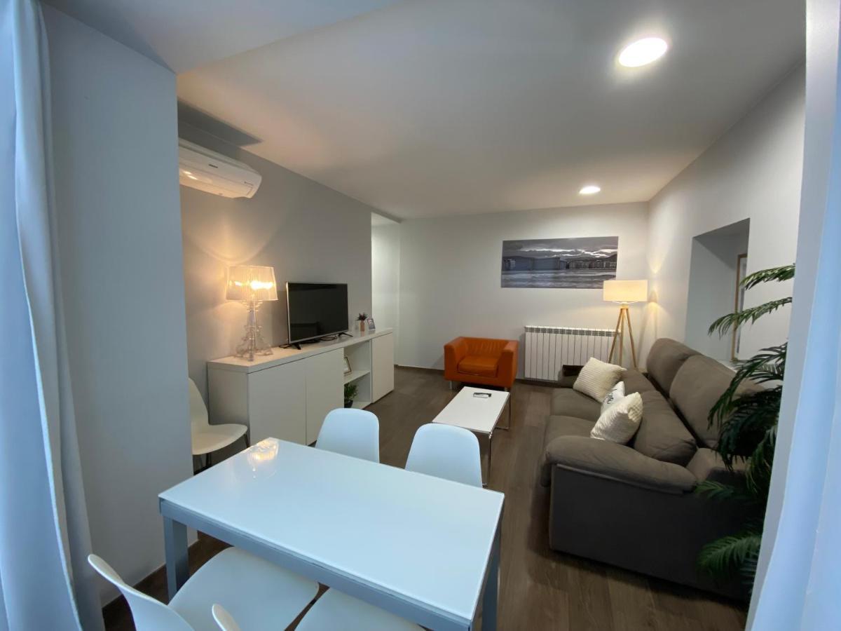 Gros City Apartments Сан-Себастьян Экстерьер фото